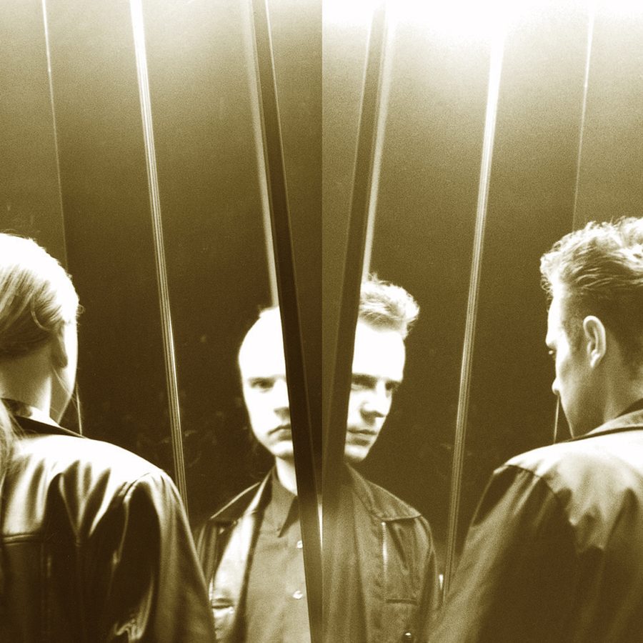 Band photo: we.